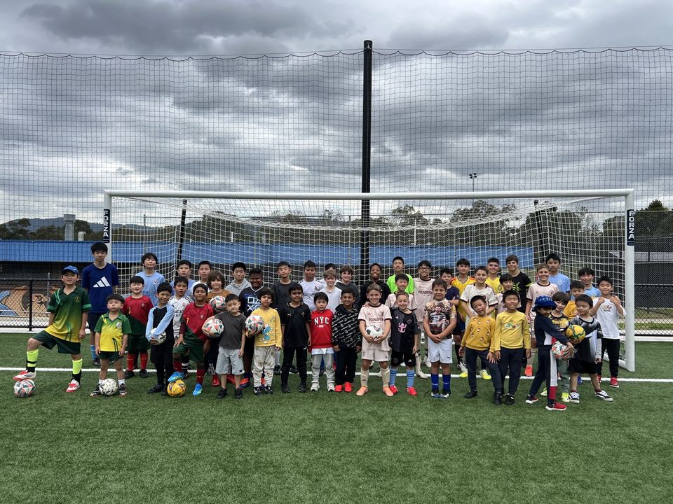 The squad in front of the goal after an after-school session